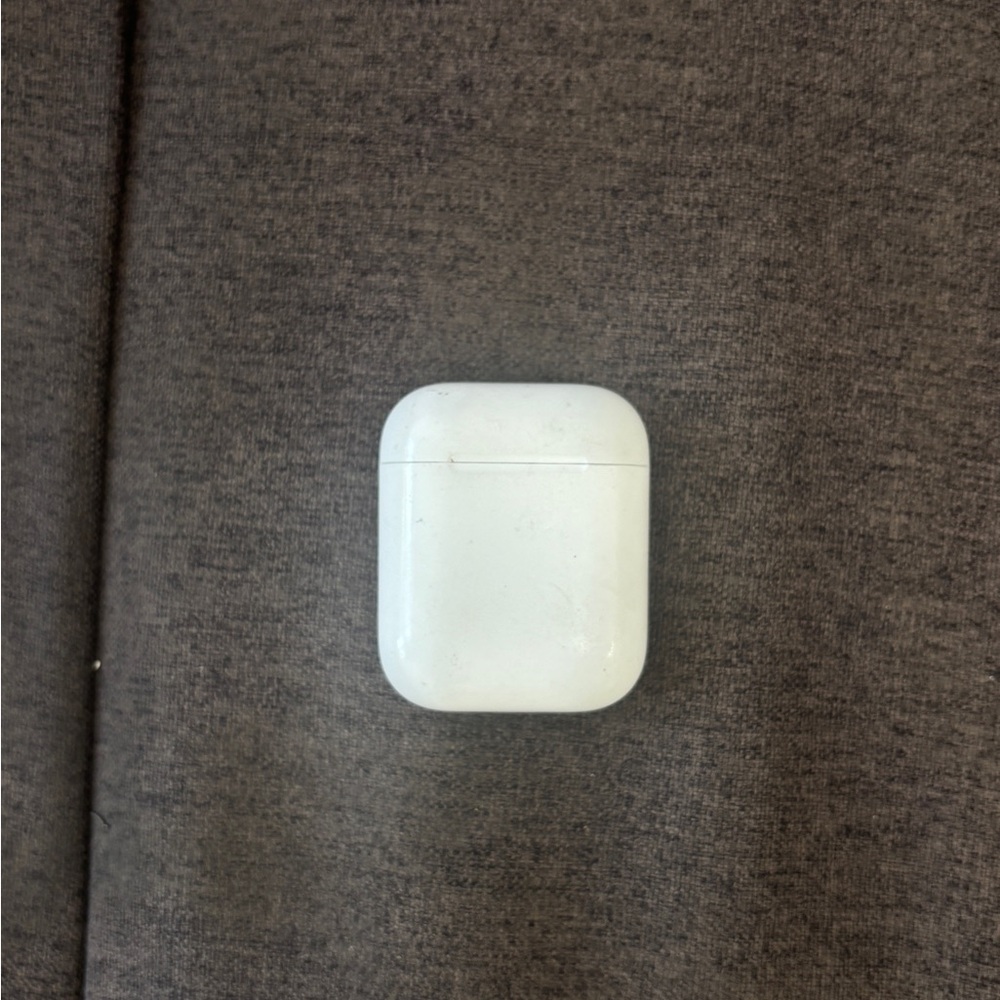 Apple Airpods Gen 1 Charging Case